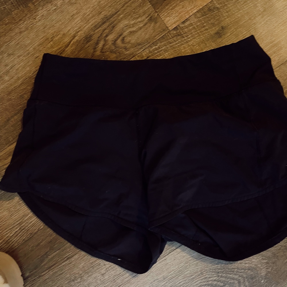 Lulu Lemon Speed Up Short: Black